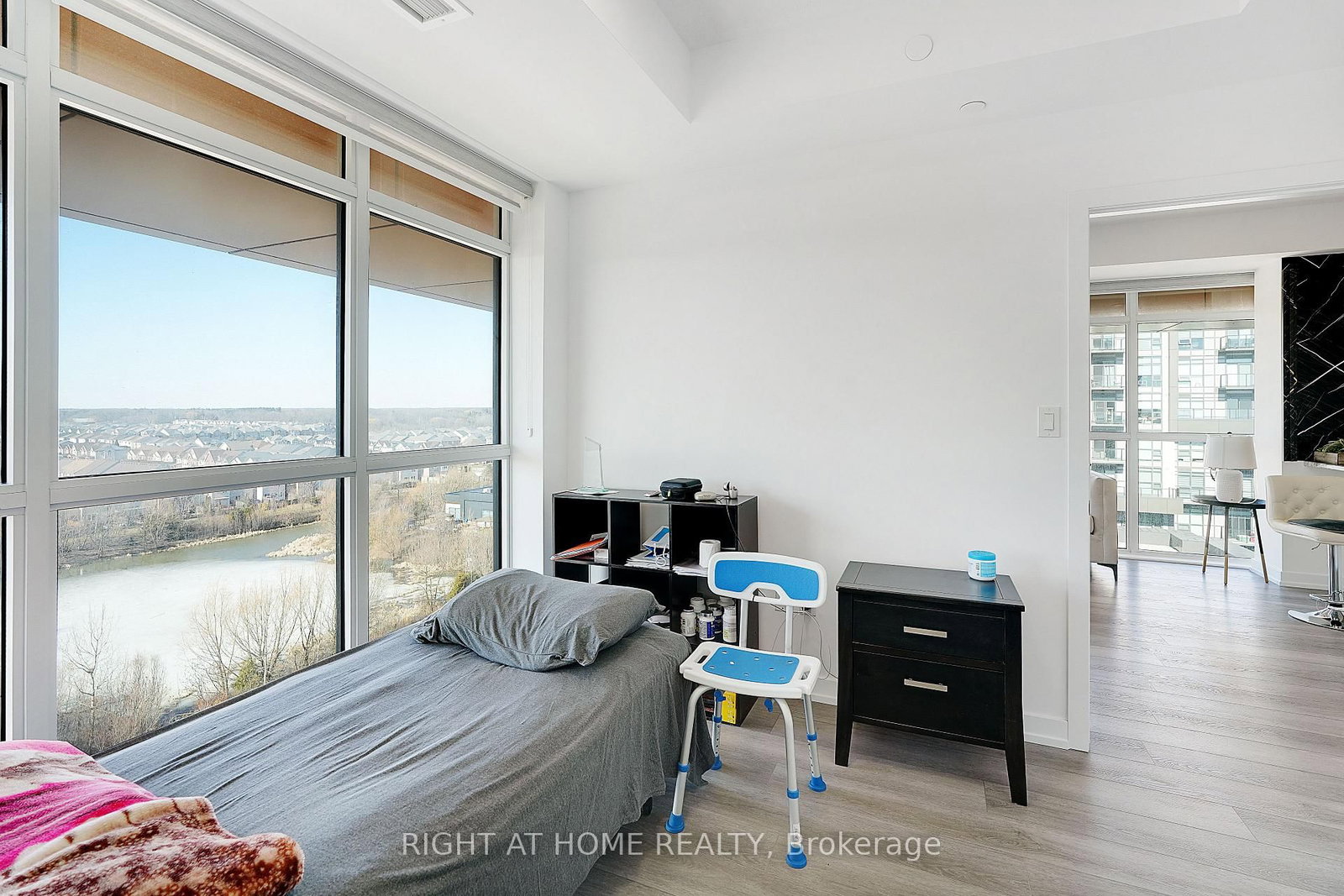 Condo for sale at 905-460 Dundas Street, Hamilton, Ontario, L8B 2A5 - Waterdown - MLS: X12867730