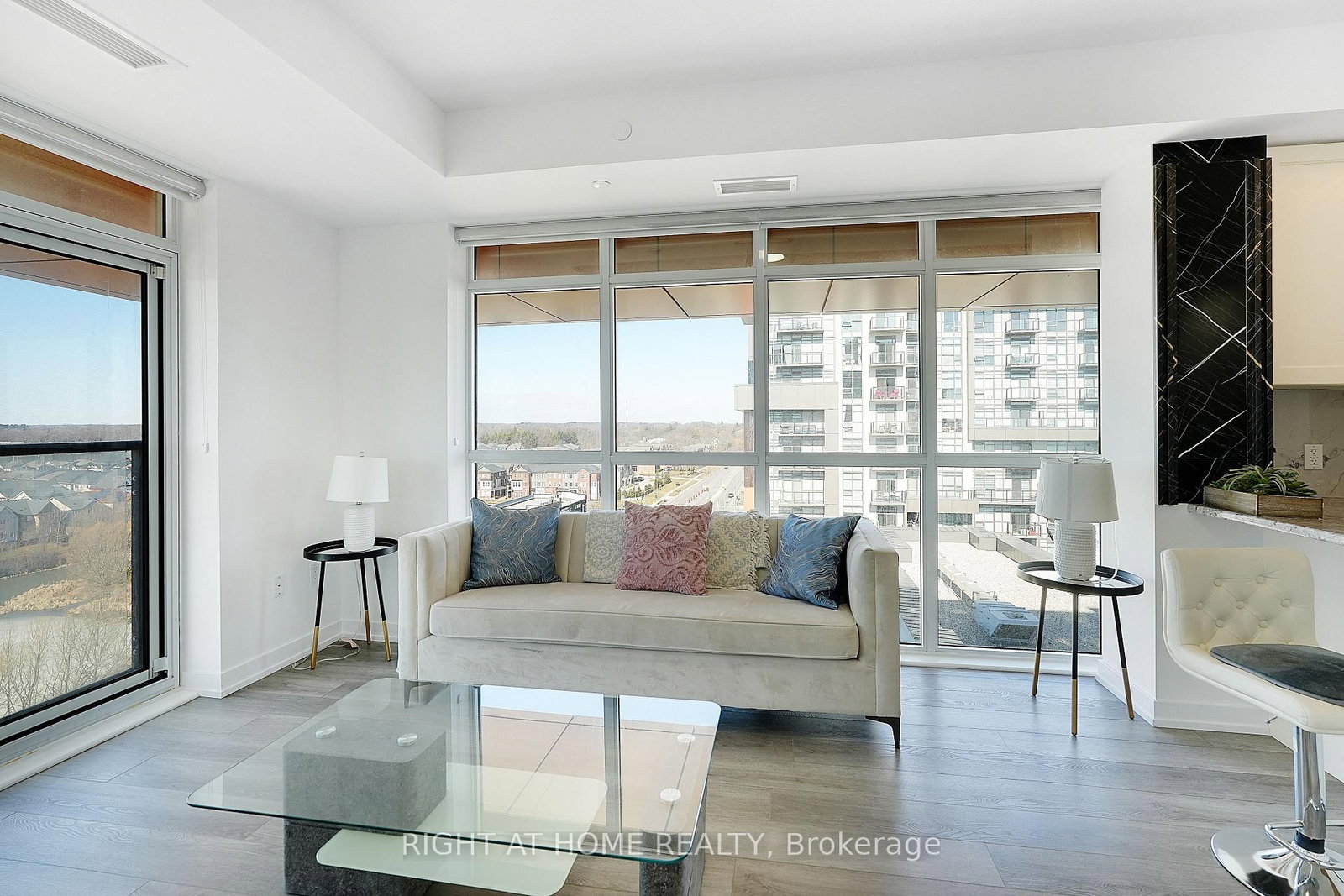 Condo for sale at 905-460 Dundas Street, Hamilton, Ontario, L8B 2A5 - Waterdown - MLS: X12867730