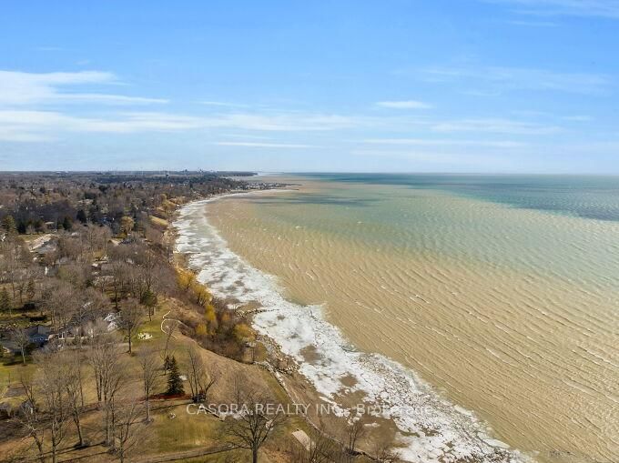744 Nelson Street W, Unit 7