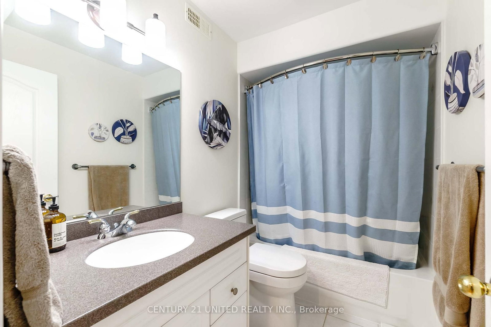 Detached House for sale at 1358 Haggis Drive, Peterborough, Ontario, K9K 2S7 - Monaghan Ward 2 - MLS: X12868056