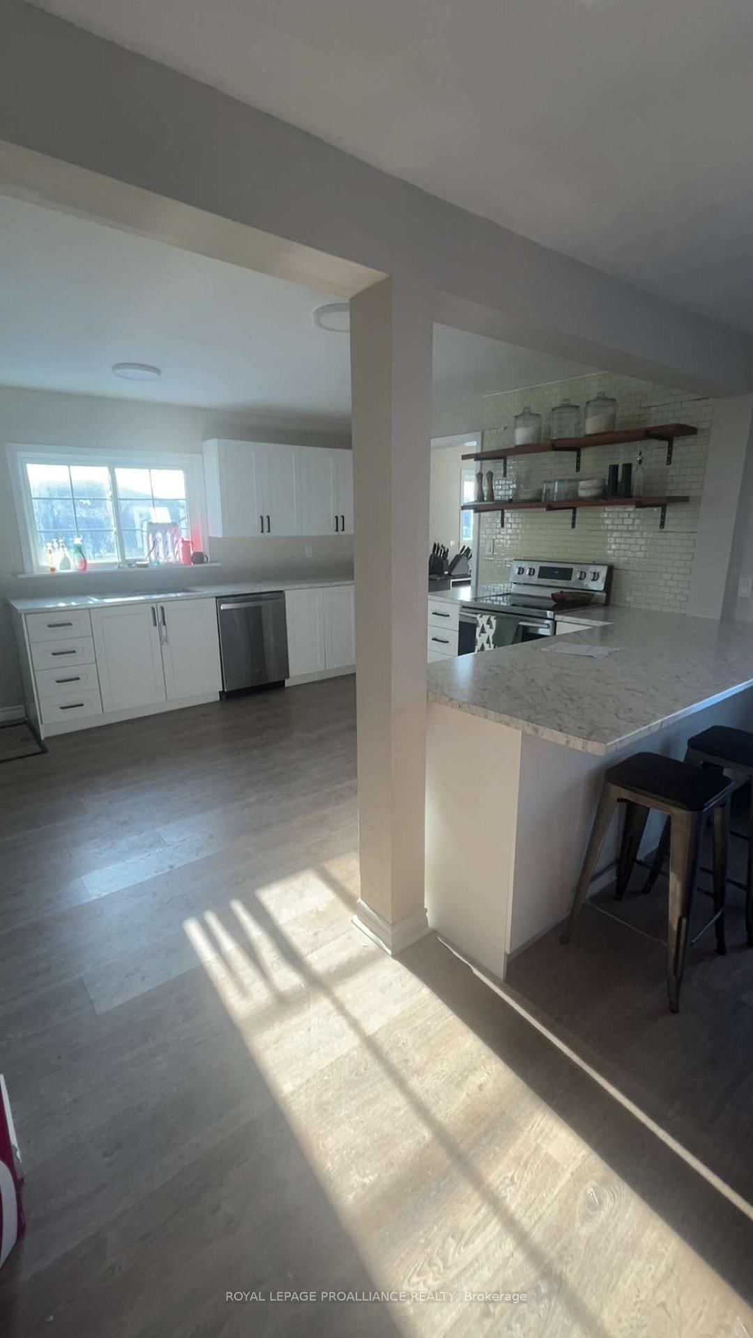 Detached House for sale at 32 McNichol Avenue, Quinte West, Ontario, K8V 2R6 - Trenton Ward - MLS: X12868346