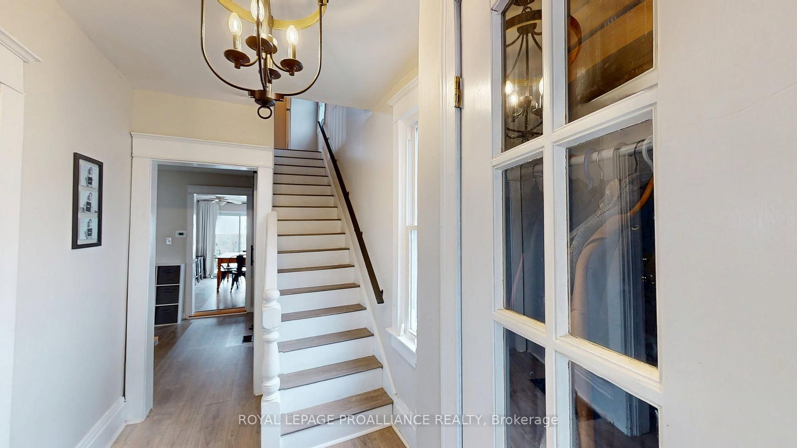 Detached House for sale at 32 McNichol Avenue, Quinte West, Ontario, K8V 2R6 - Trenton Ward - MLS: X12868346