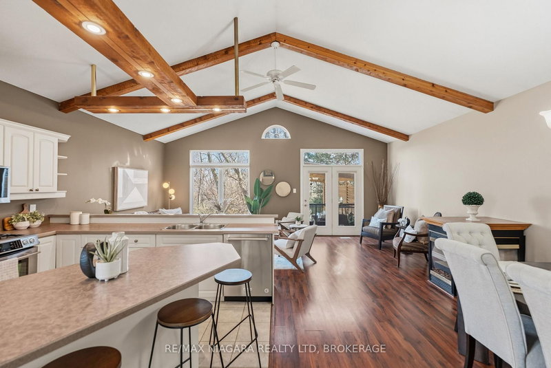 86 Newport St, St. Catharines, L2M 1P7 | Image 3