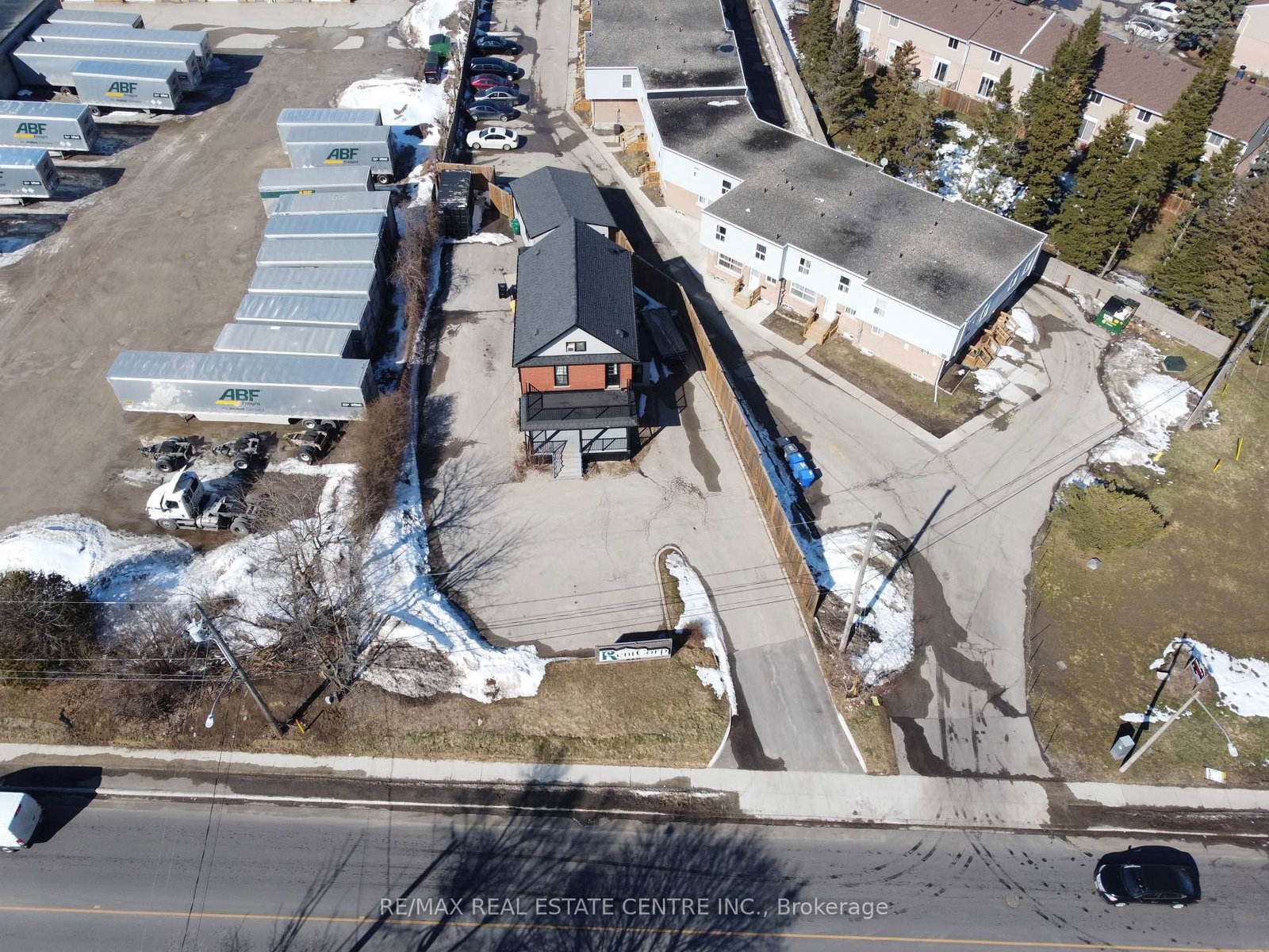 226 Samuelson Street - Photo 39