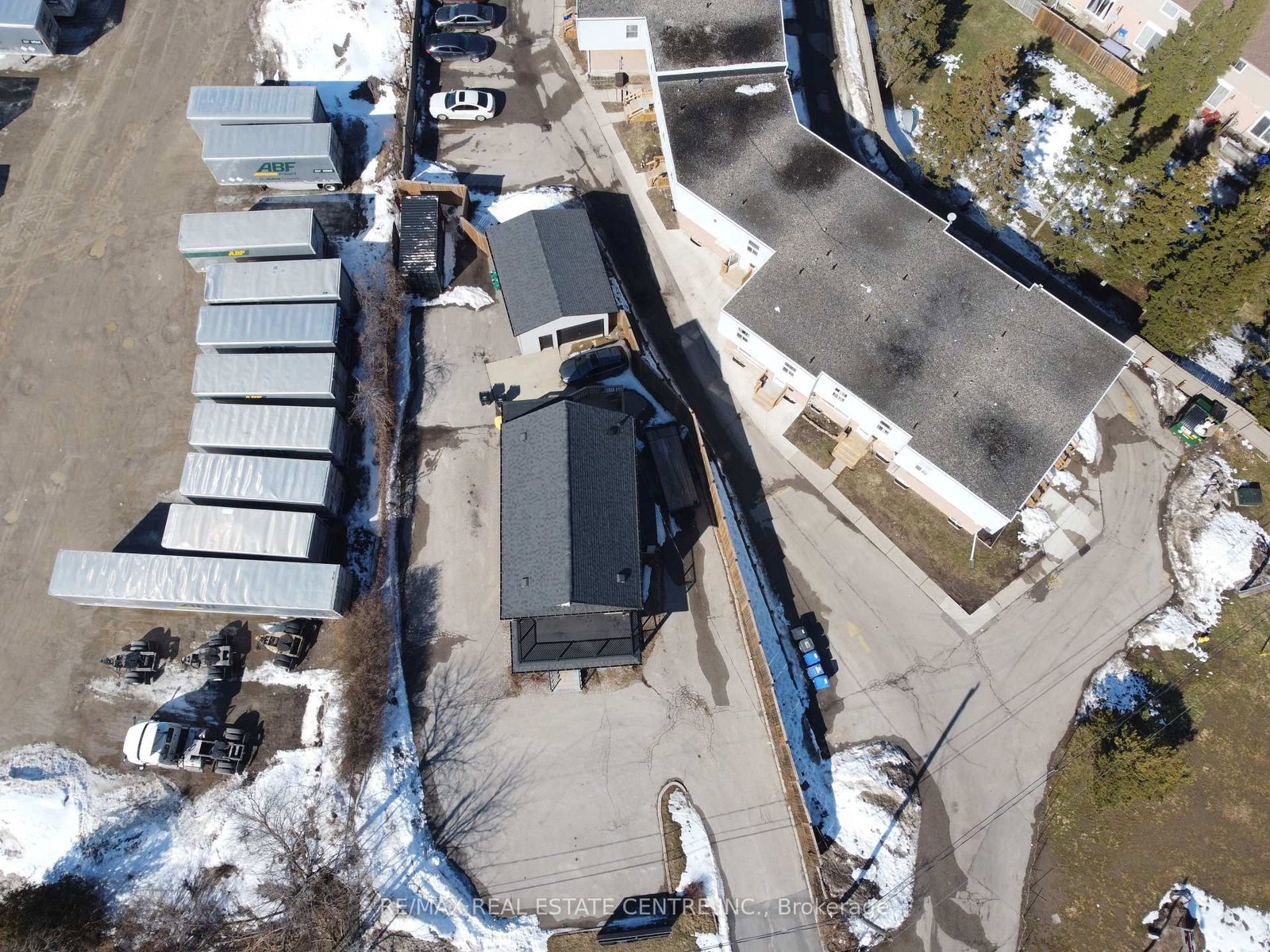 226 Samuelson Street - Photo 40