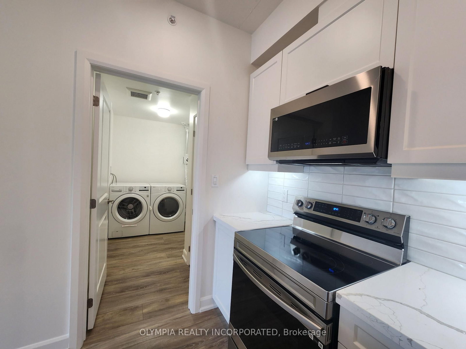 5629 Swayze Drive, Unit B109 - Photo 10