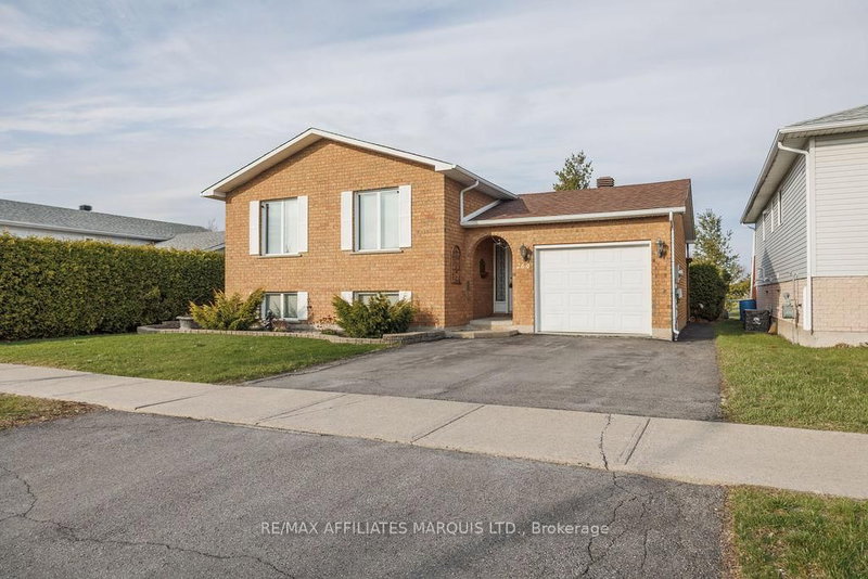 264 Ivan Cres, Cornwall, K6H 7G6 | Image 2