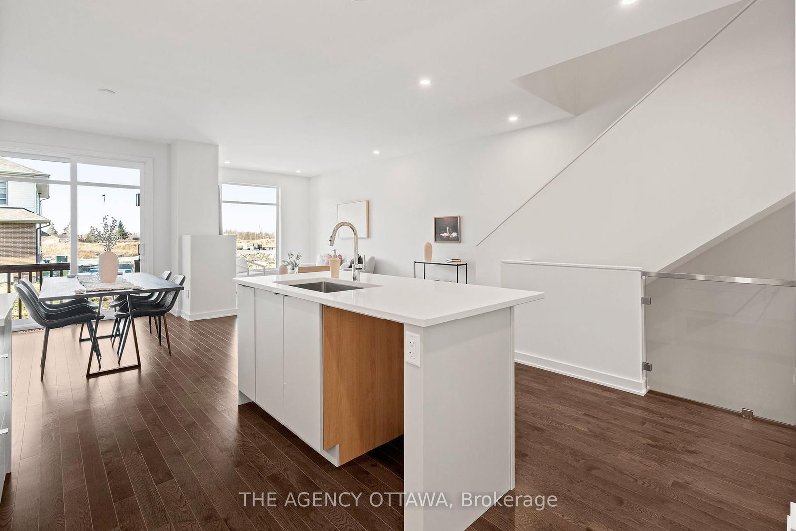 Townhouse for sale at 267 Apricot Street, Ottawa, Ontario, K1X 0K1 - Riverside South - MLS: X12869024