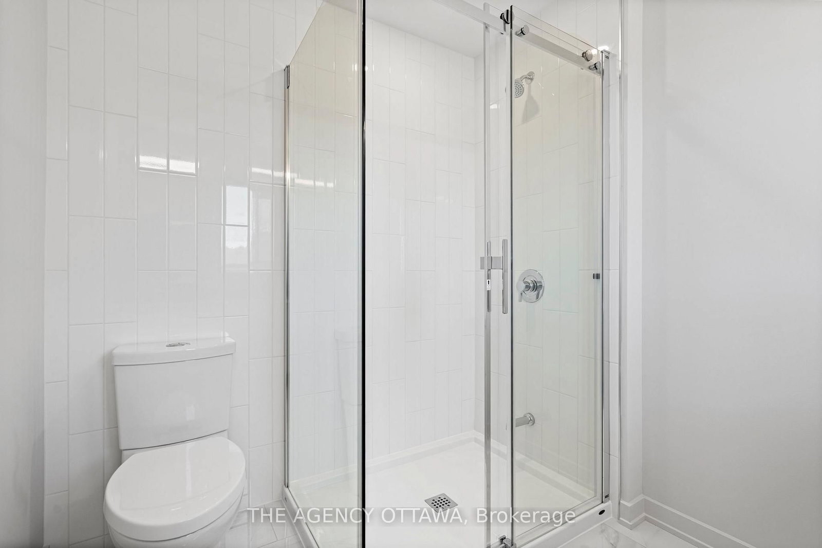 Townhouse for sale at 267 Apricot Street, Ottawa, Ontario, K1X 0K1 - Riverside South - MLS: X12869024