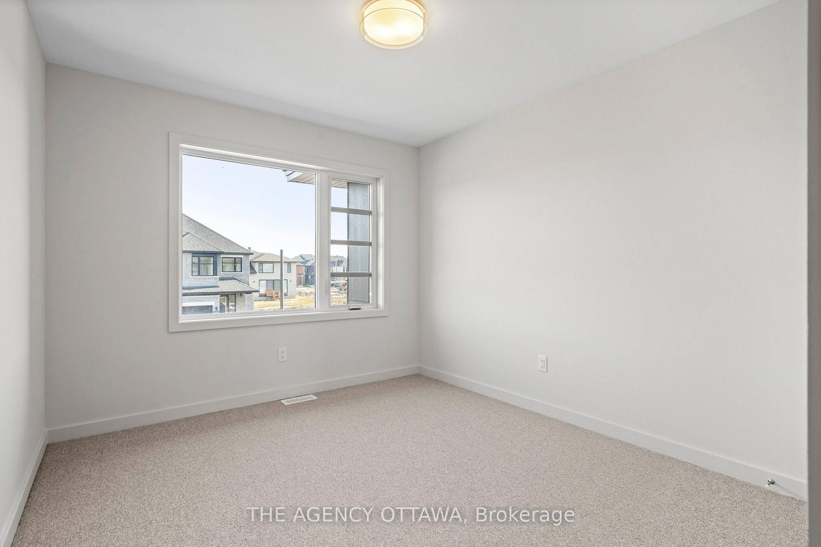 Townhouse for sale at 267 Apricot Street, Ottawa, Ontario, K1X 0K1 - Riverside South - MLS: X12869024