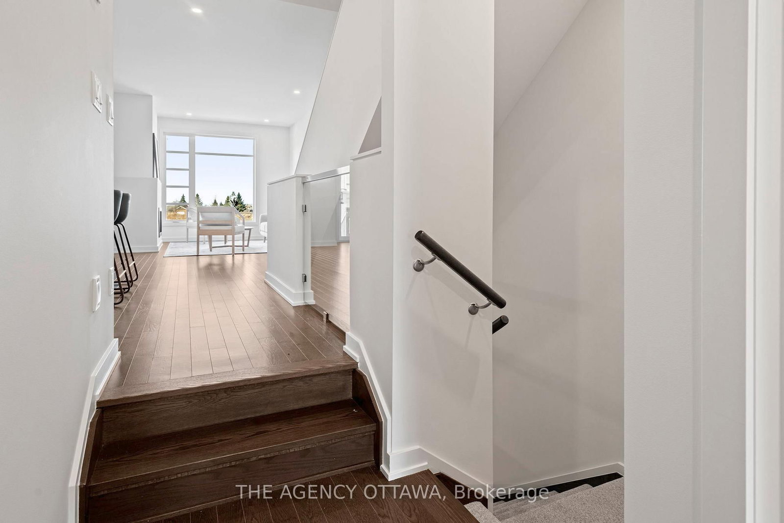 Townhouse for sale at 267 Apricot Street, Ottawa, Ontario, K1X 0K1 - Riverside South - MLS: X12869024