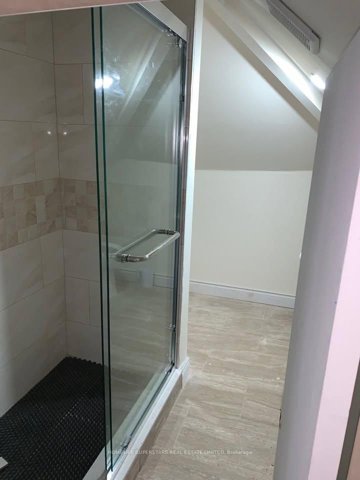 #3 - 138 Hellems Ave, Welland, L3B 3B3 | Image 3