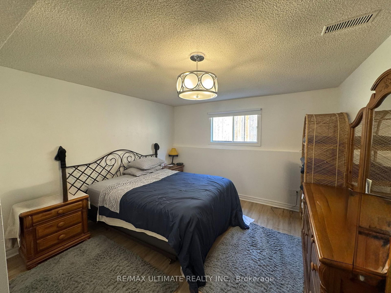 Detached House for sale at 12 Stoney Brook Crescent, St. Catharines, Ontario, L2S 3J3 - Grapeview - MLS: X12869468