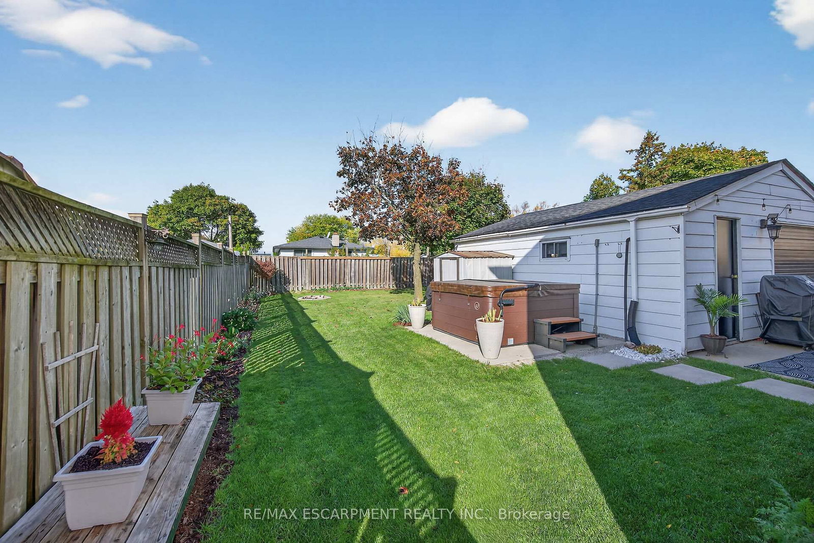 Listing Image 43