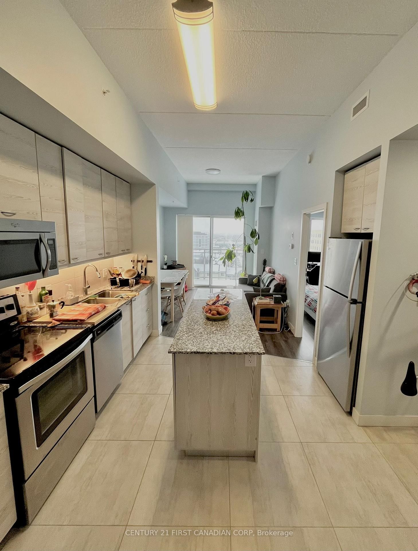 280 Lester Street, Unit 814 - Photo 4