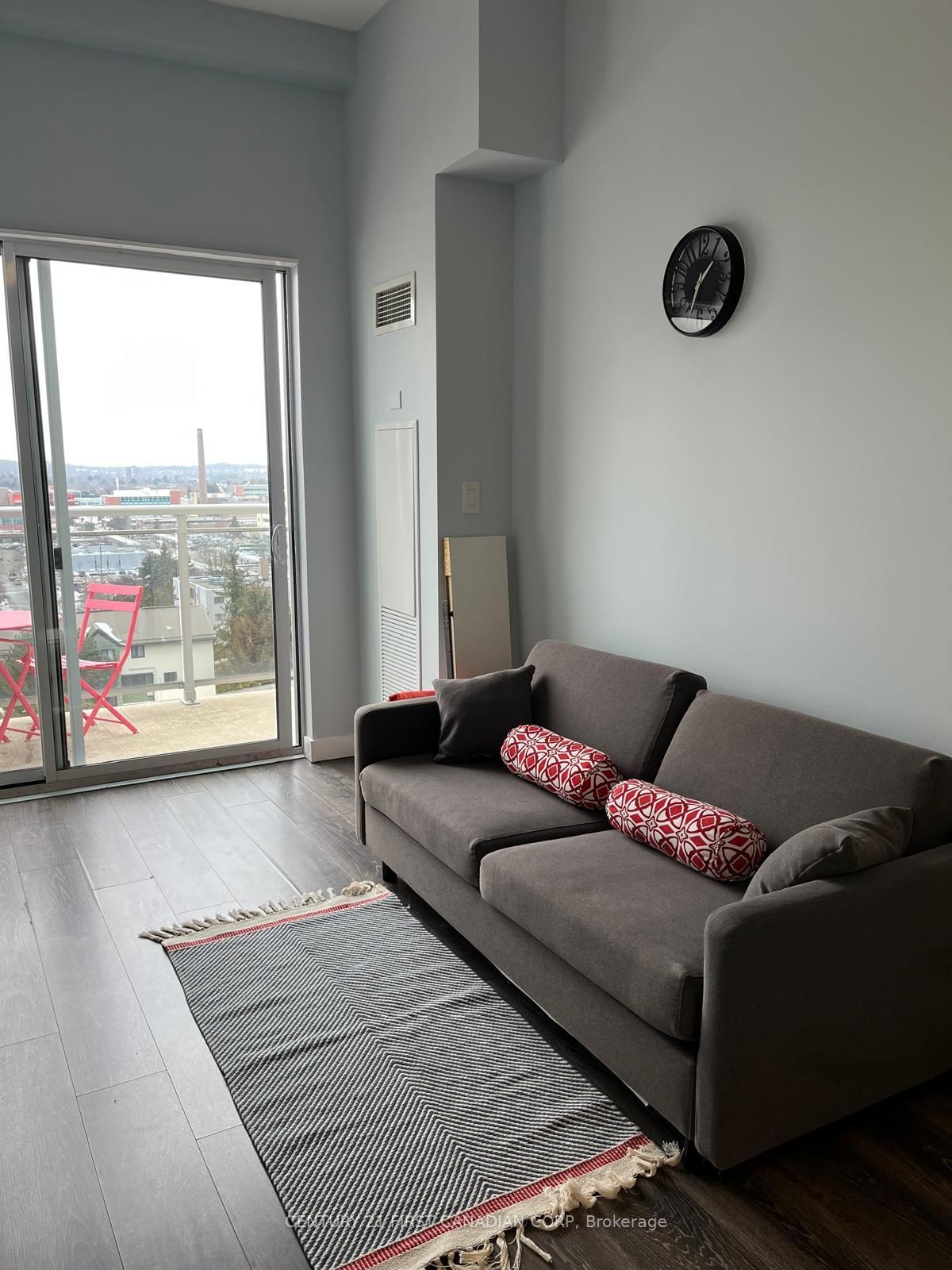 280 Lester Street, Unit 814 - Photo 7