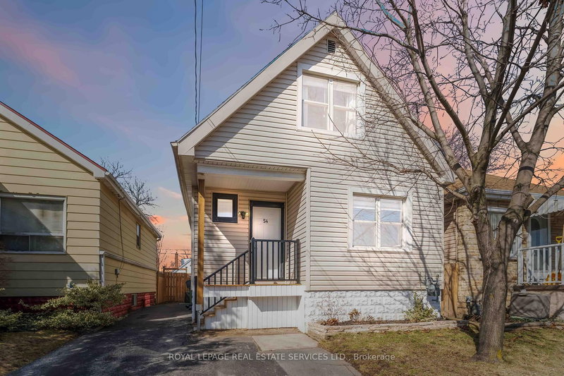 54 Weir St S, Hamilton, L8K 3A4 | Image 2