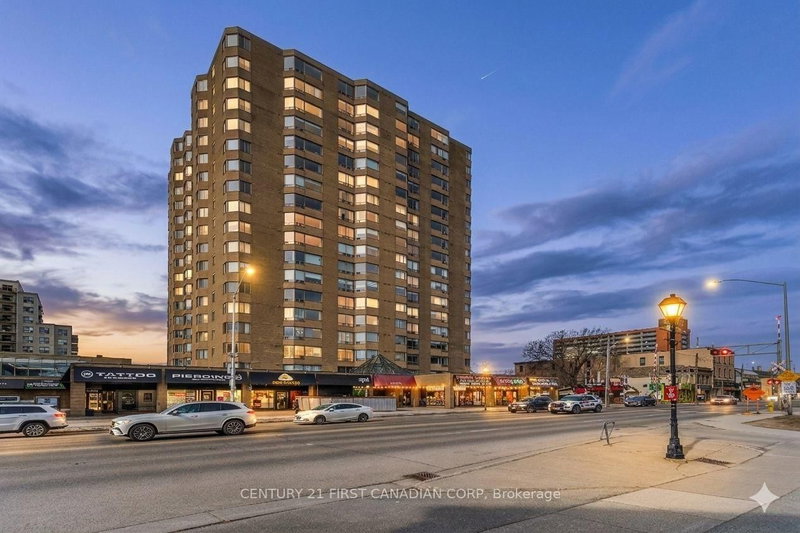 home for sale on 903-695 RICHMOND Street