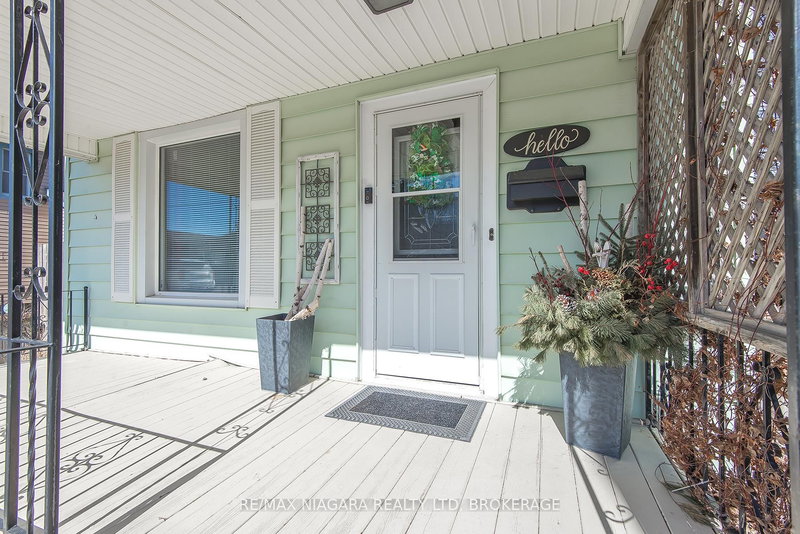 9 Beech Street