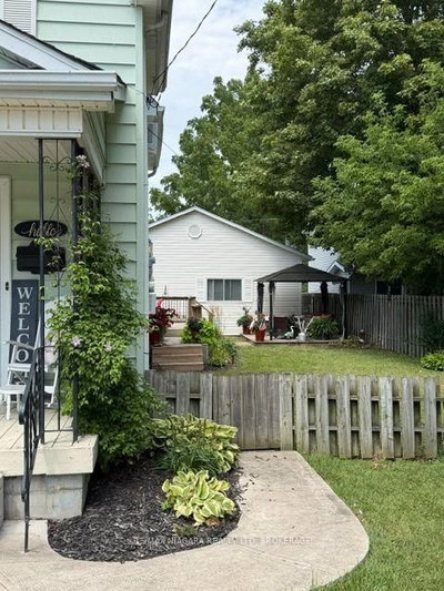 9 Beech Street • Port Colborne, ON photo 4