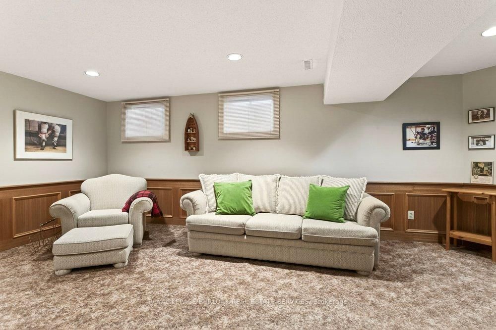 Townhouse for sale at 20-105 Wilson Street, Hamilton, Ontario, L9G 1N4 - Ancaster - MLS: X12870314