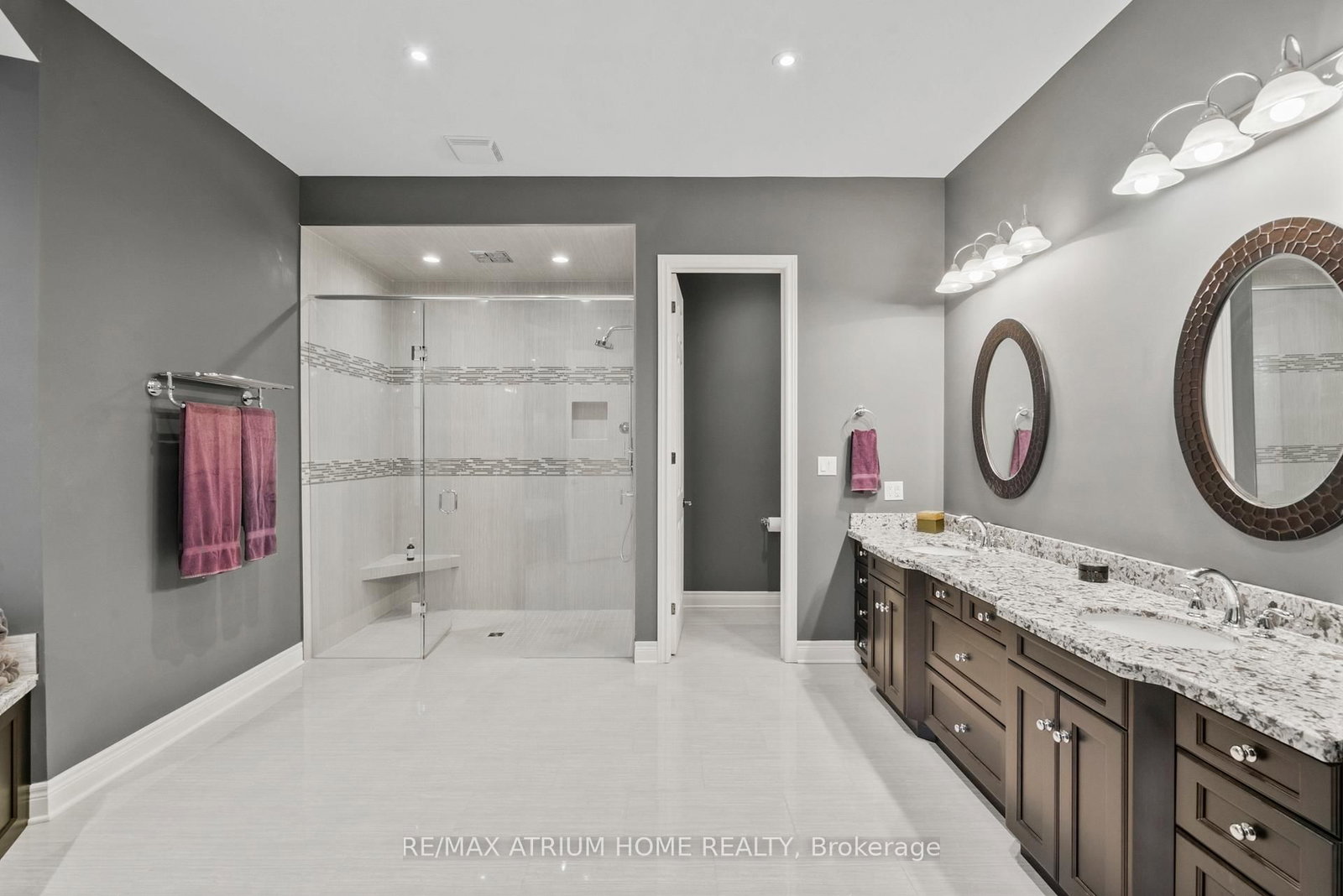 Detached House for sale at 200 Pancake Lane, Pelham, Ontario, L0S 1M0 - Fonthill - MLS: X12870428