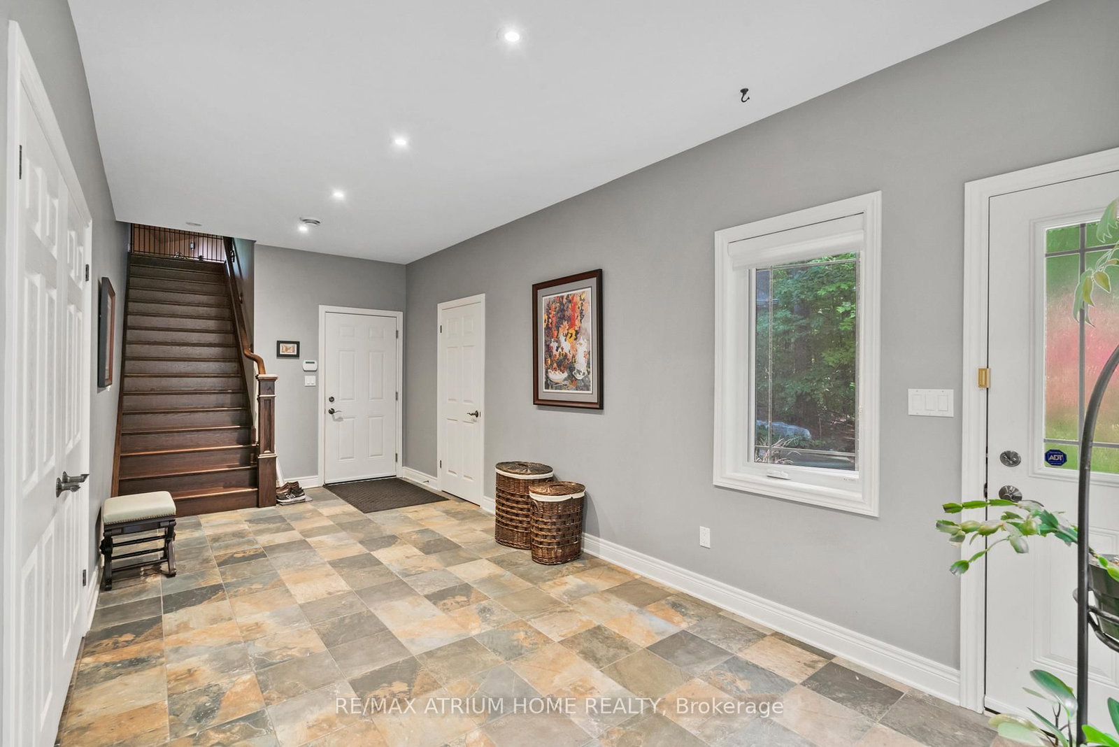 Detached House for sale at 200 Pancake Lane, Pelham, Ontario, L0S 1M0 - Fonthill - MLS: X12870428