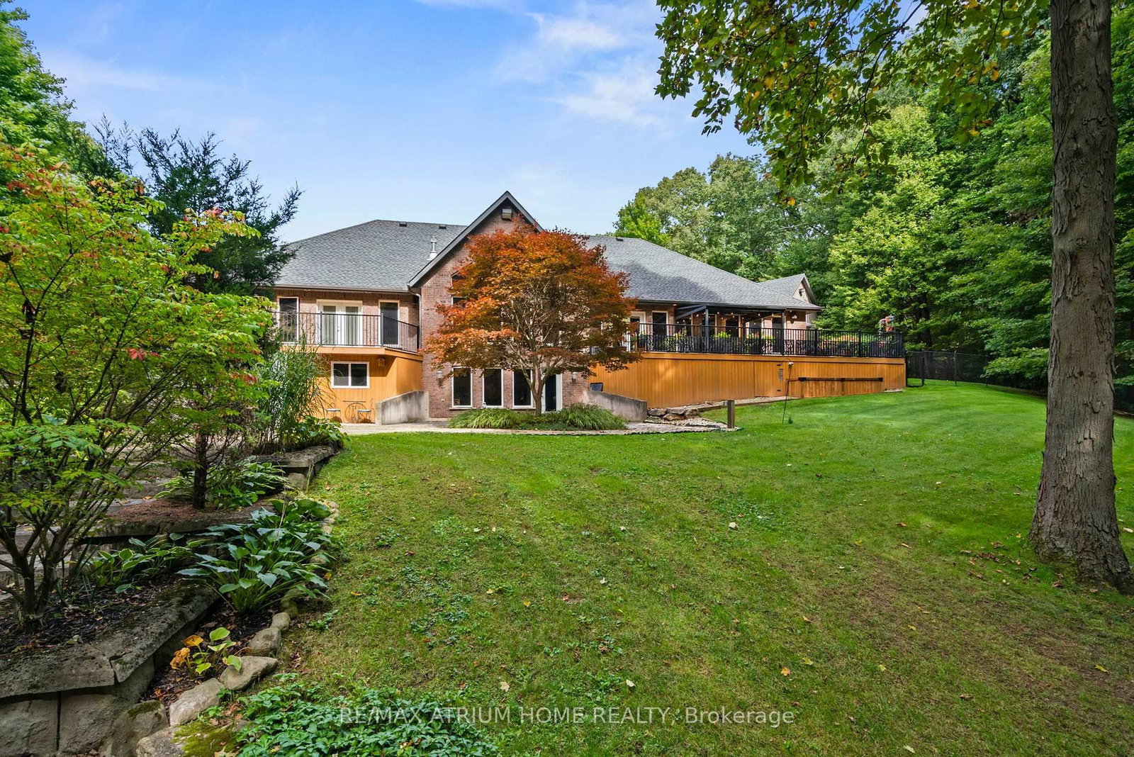 Detached House for sale at 200 Pancake Lane, Pelham, Ontario, L0S 1M0 - Fonthill - MLS: X12870428