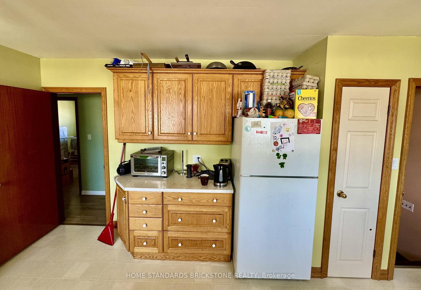 Detached House for sale at 168 St Davids Road, St. Catharines, Ontario, L2T 1R2 - Burleigh Hill - MLS: X12870506