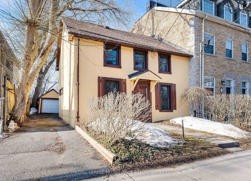 94 William St, Kingston, K7L 2C5 | Image 2
