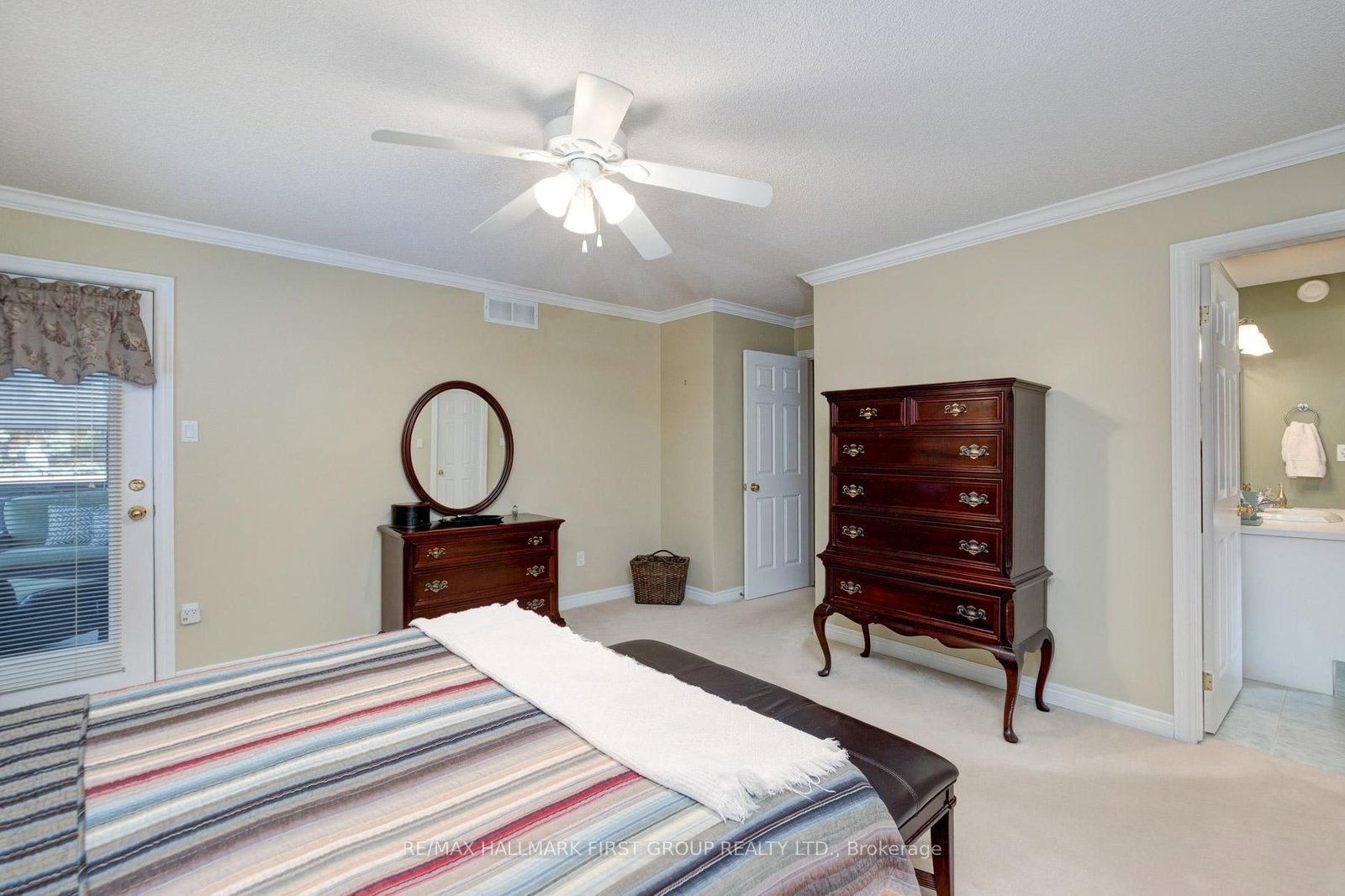 Detached House for sale at 5 Ports Drive, Kawartha Lakes, Ontario, K0M 1A0 - Bobcaygeon - MLS: X12870790