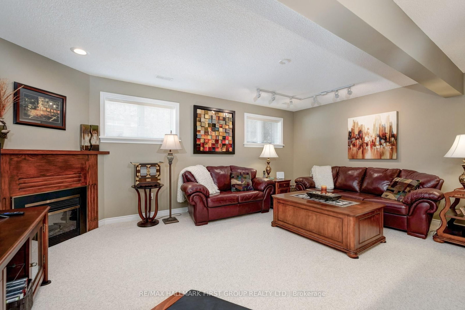 Detached House for sale at 5 Ports Drive, Kawartha Lakes, Ontario, K0M 1A0 - Bobcaygeon - MLS: X12870790