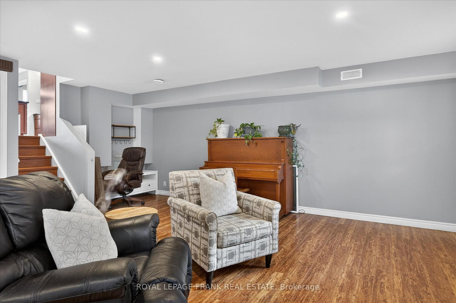 Detached House for sale at 2139 Springwood Road, Peterborough, Ontario, K9K 1N7 - Monaghan Ward 2 - MLS: X12870854