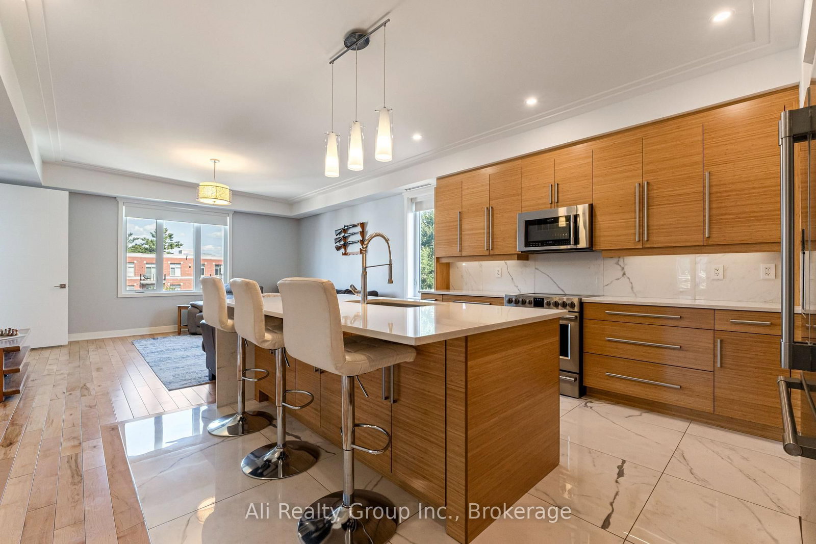 Semi-Detached House for sale at 69 Donald Street, Ottawa, Ontario, K1K 1N3 - Overbrook - MLS: X12870966