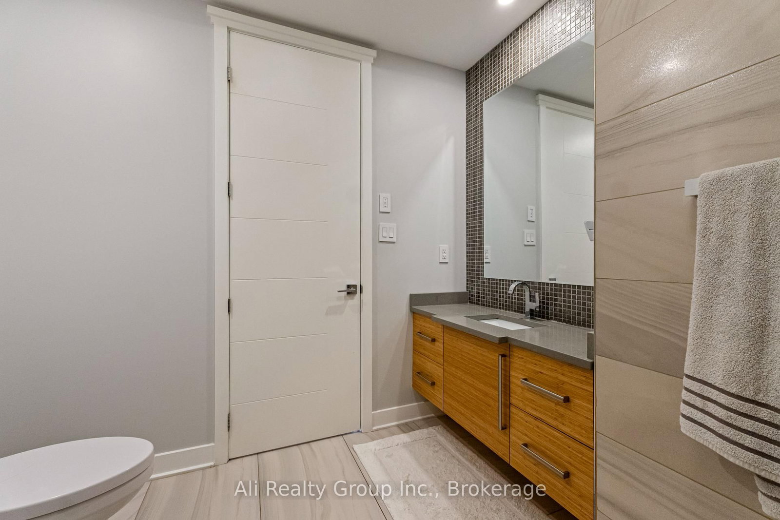 Semi-Detached House for sale at 69 Donald Street, Ottawa, Ontario, K1K 1N3 - Overbrook - MLS: X12870966