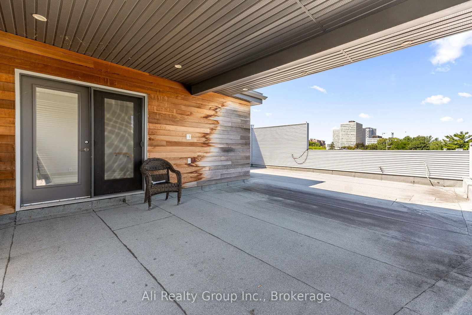 Semi-Detached House for sale at 69 Donald Street, Ottawa, Ontario, K1K 1N3 - Overbrook - MLS: X12870966