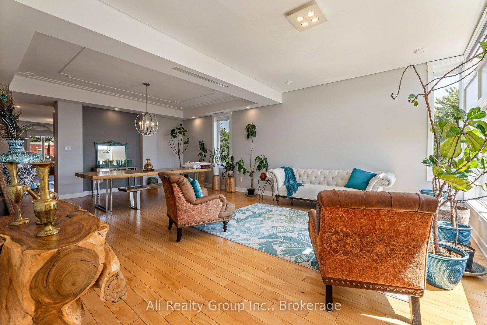 Semi-Detached House for sale at 69 Donald Street, Ottawa, Ontario, K1K 1N3 - Overbrook - MLS: X12870966