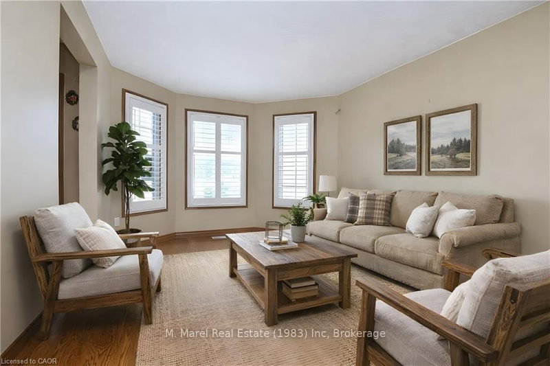 1223 Upper Paradise Rd, Hamilton, L9B 2P2 | Image 3