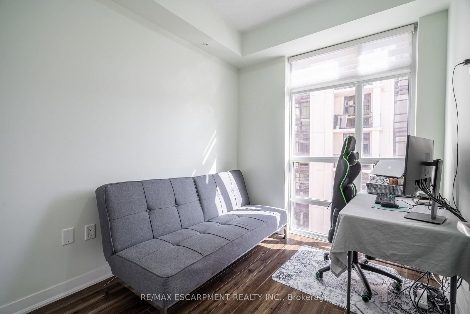 Condo for sale at 509-85 Robinson Street, Hamilton, Ontario, L8P 0B9 - Durand - MLS: X12871136