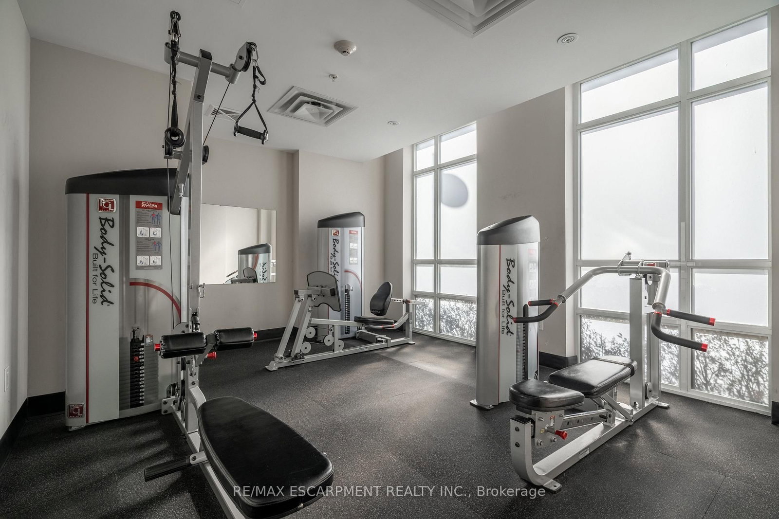 Condo for sale at 509-85 Robinson Street, Hamilton, Ontario, L8P 0B9 - Durand - MLS: X12871136