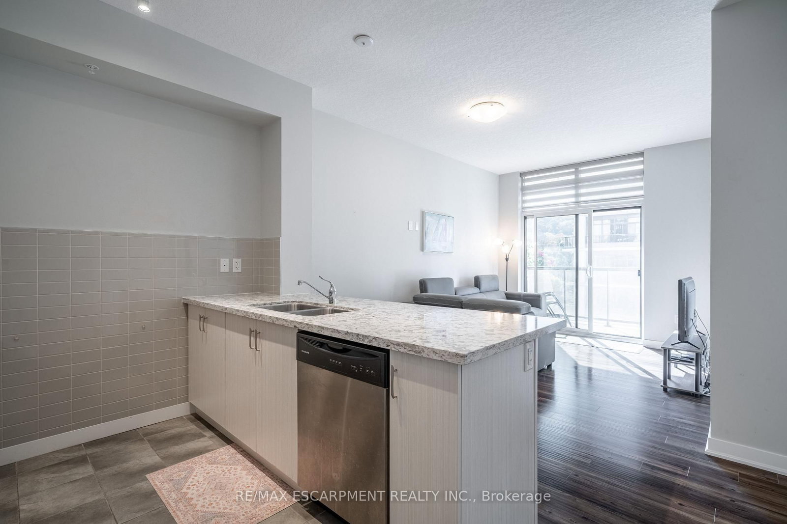 Condo for sale at 509-85 Robinson Street, Hamilton, Ontario, L8P 0B9 - Durand - MLS: X12871136