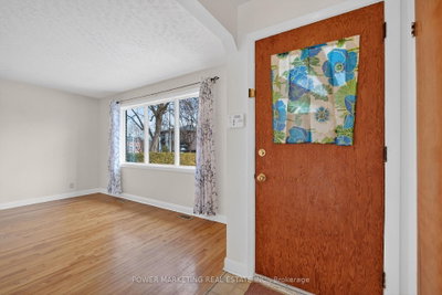 944 Eve Street — photo 3