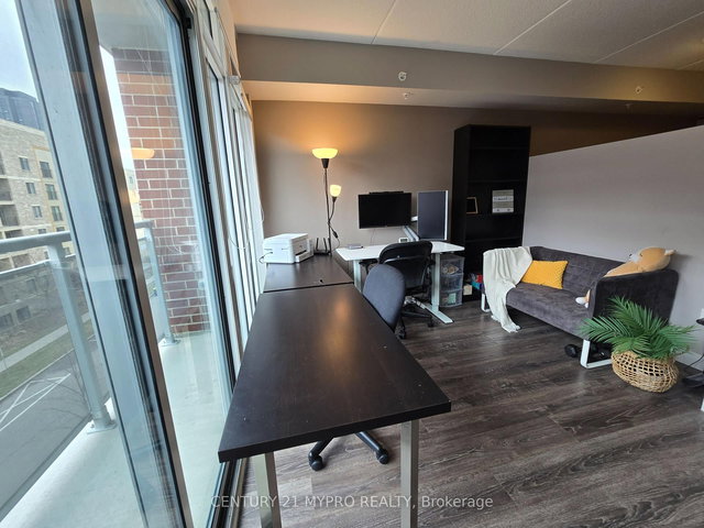 416 - 308 Lester Street