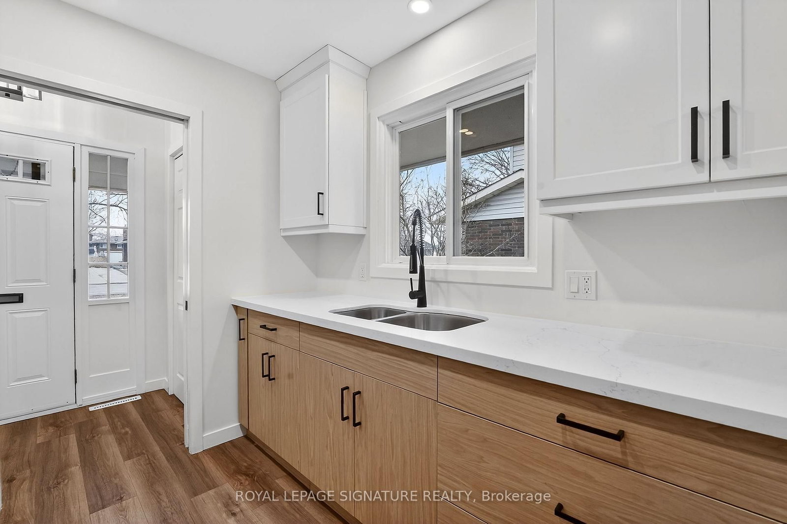 Detached House for sale at 55 BURNESS Drive, St. Catharines, Ontario, L2P 1J4 - Secord Woods - MLS: X12871494