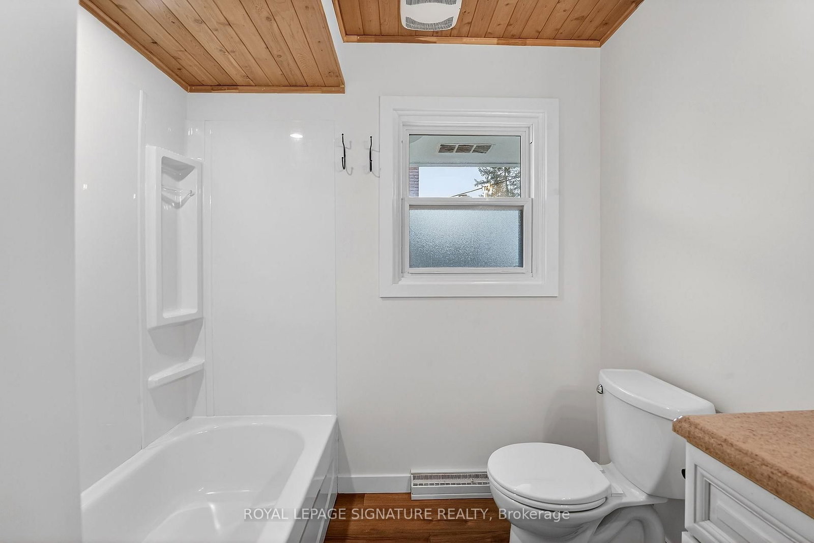 Detached House for sale at 55 BURNESS Drive, St. Catharines, Ontario, L2P 1J4 - Secord Woods - MLS: X12871494