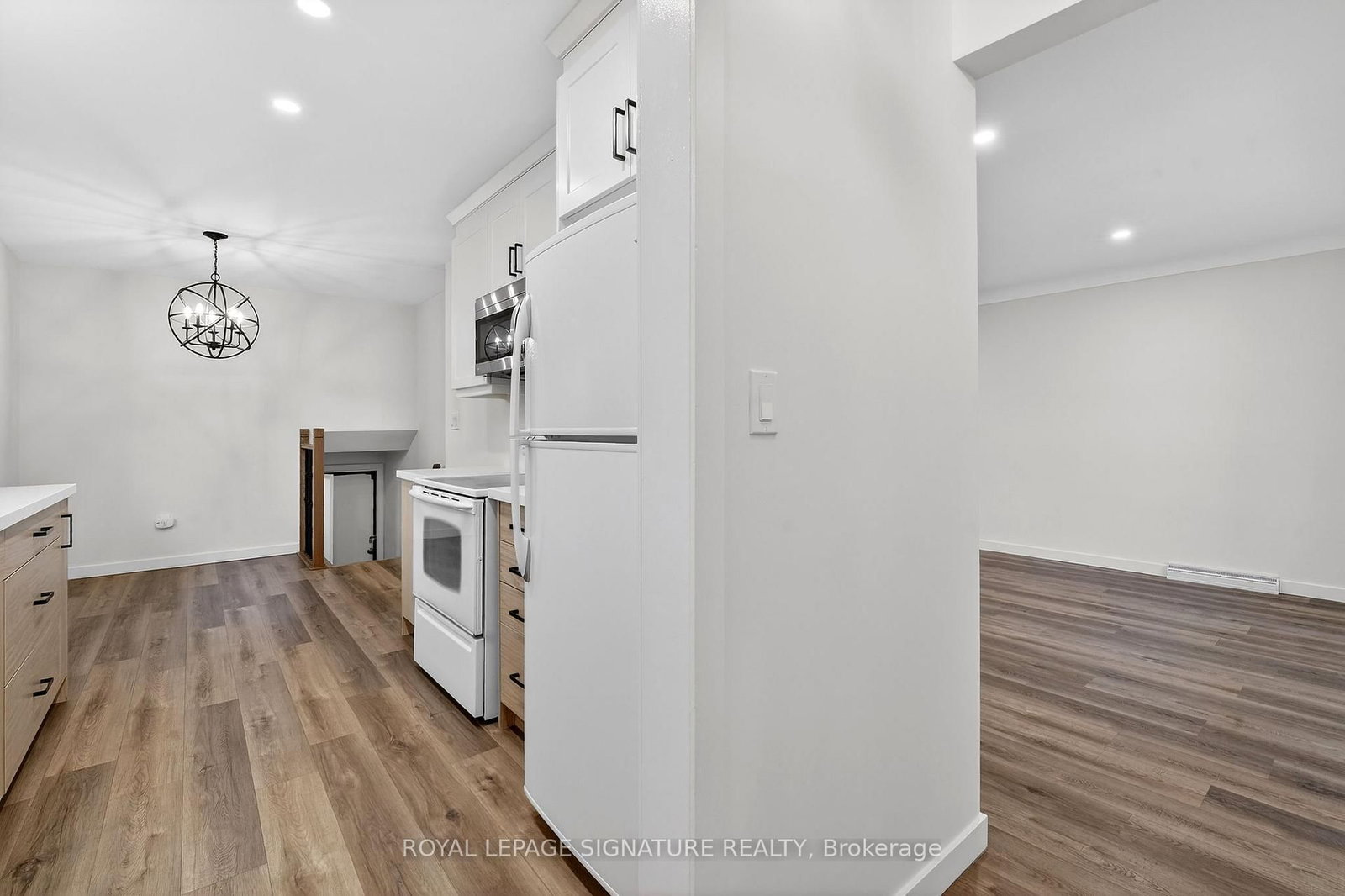 Detached House for sale at 55 BURNESS Drive, St. Catharines, Ontario, L2P 1J4 - Secord Woods - MLS: X12871494