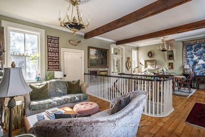 42 Melville Street, Hamilton, Ontario image-0-3