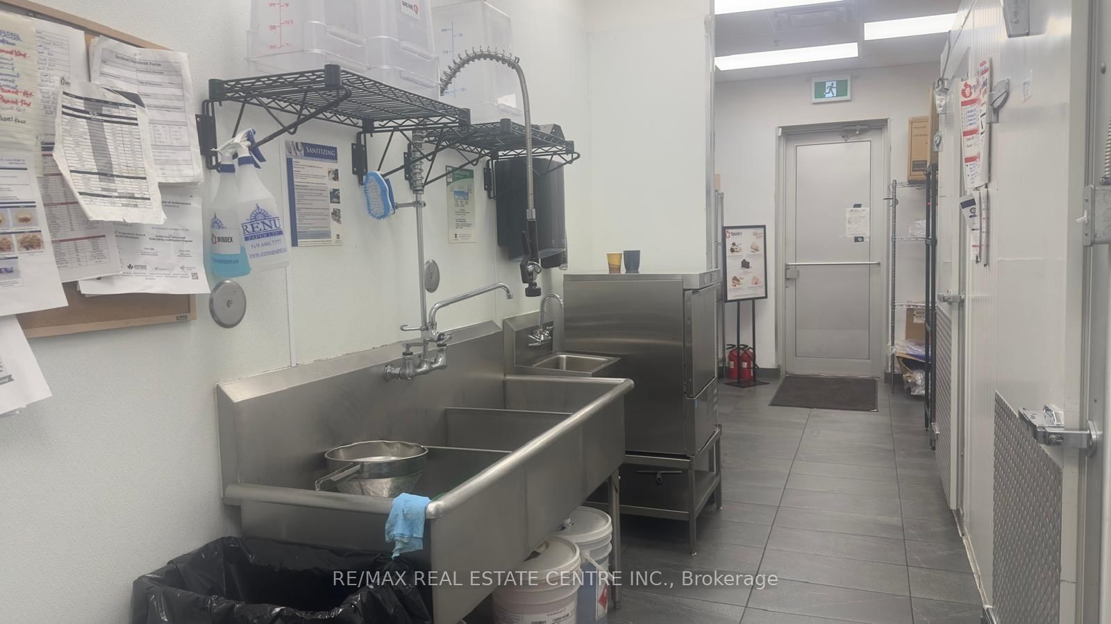 516 Centennial Parkway N, Unit 4 - Photo 20