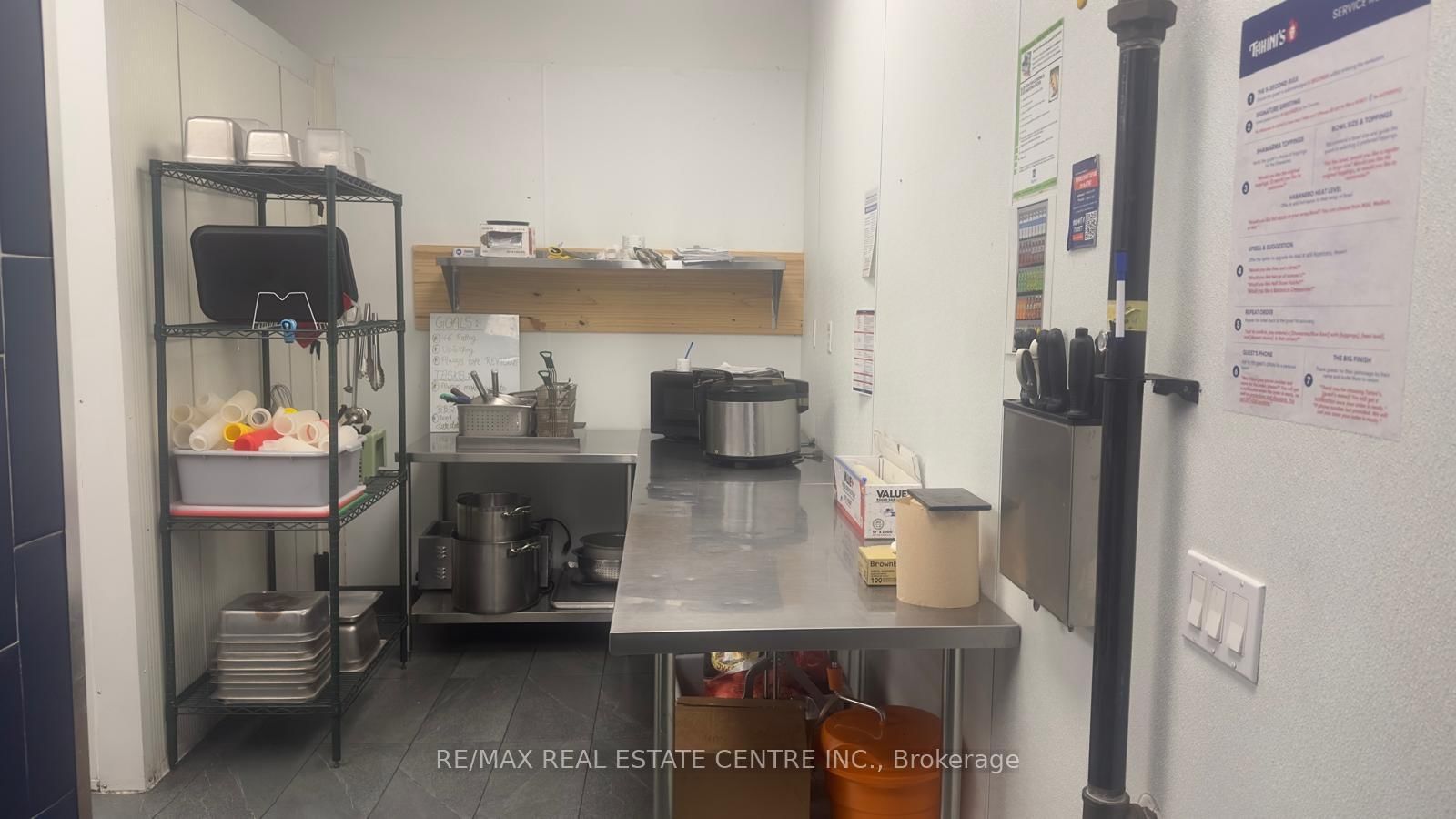 516 Centennial Parkway N, Unit 4 - Photo 21