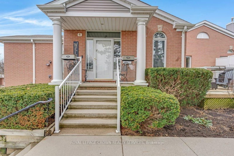 home for sale on 4-341 George Street N